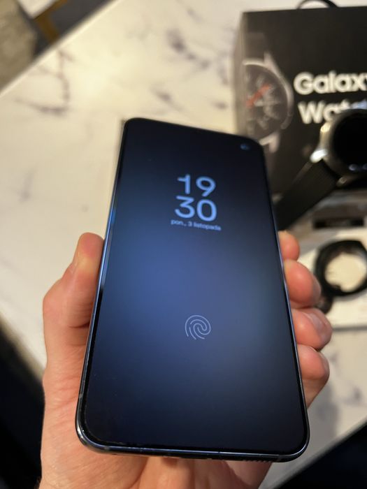 samsung galaxy s23 256gb , etui , zegarek watch 46lte