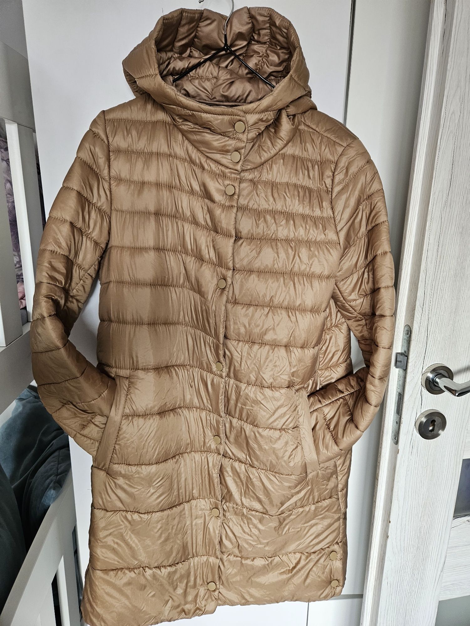Płaszcz kurtka pikowana M  Reserved wiosenna
