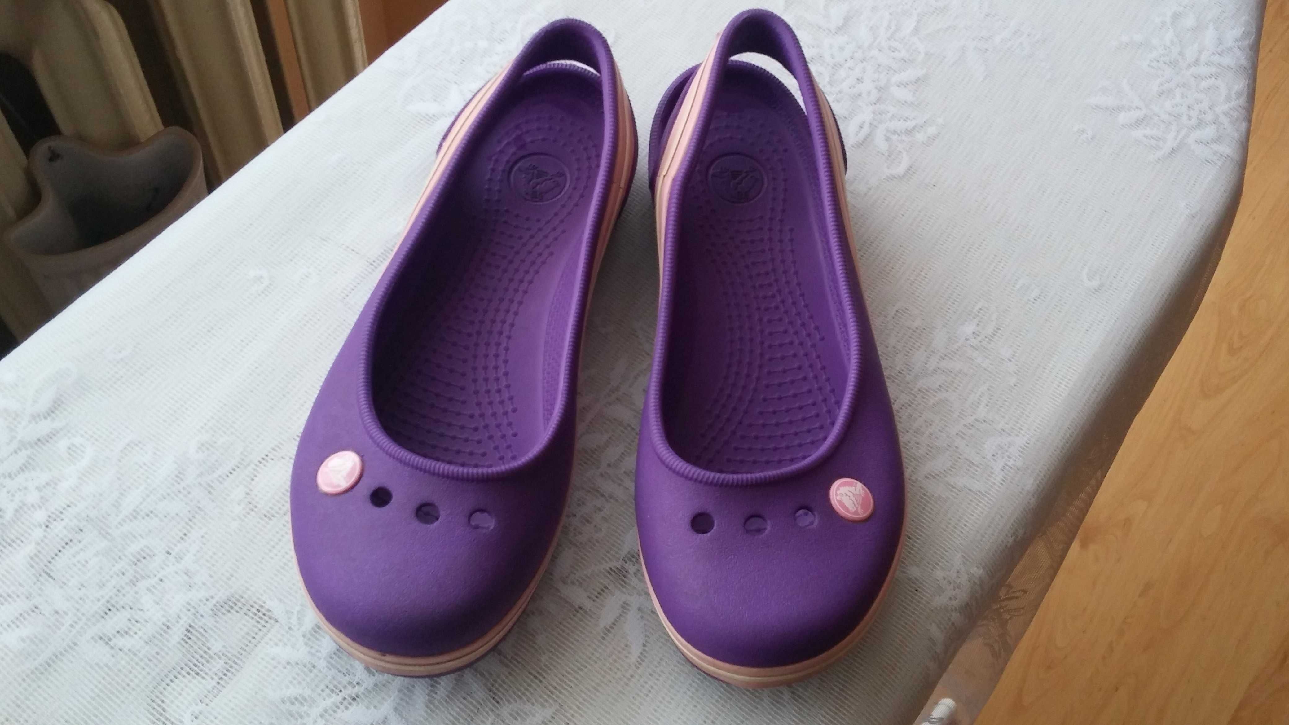 Oryginalne dziewczęce  balerinki Crocs  - EU34 - J/3 !!