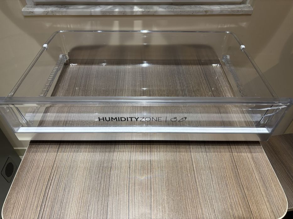 Szuflada do lodowki 60cm 39.2 cm16 cm Haier HTW7720DNMP