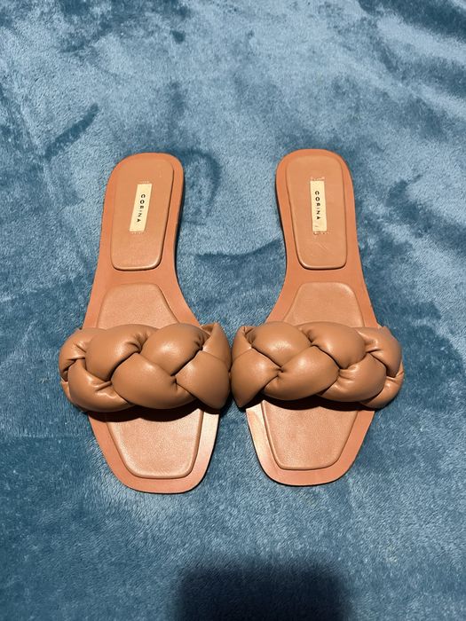 Sapatos Corina tamanho 39