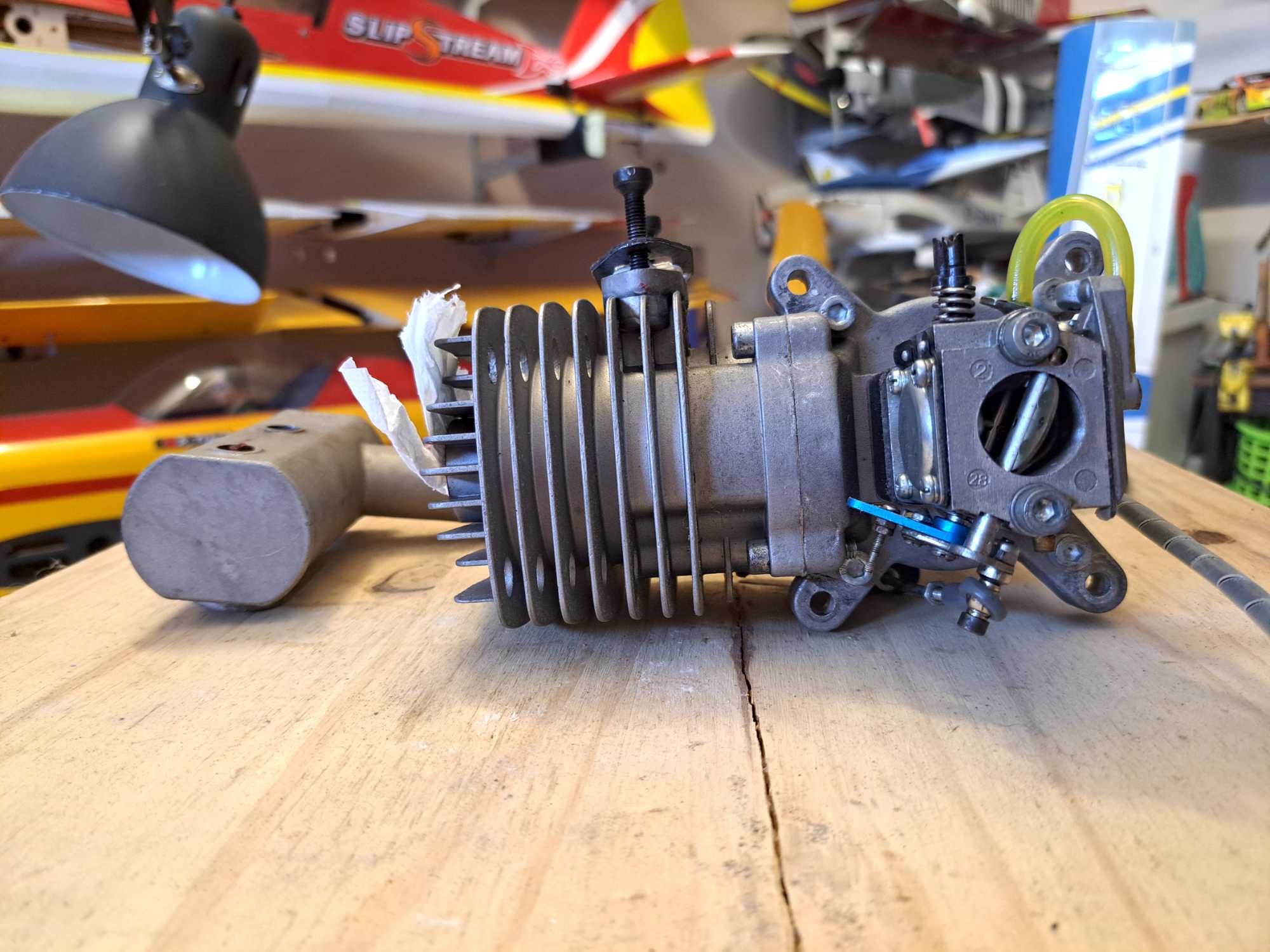 Vendo motor a gasolina para avião rc