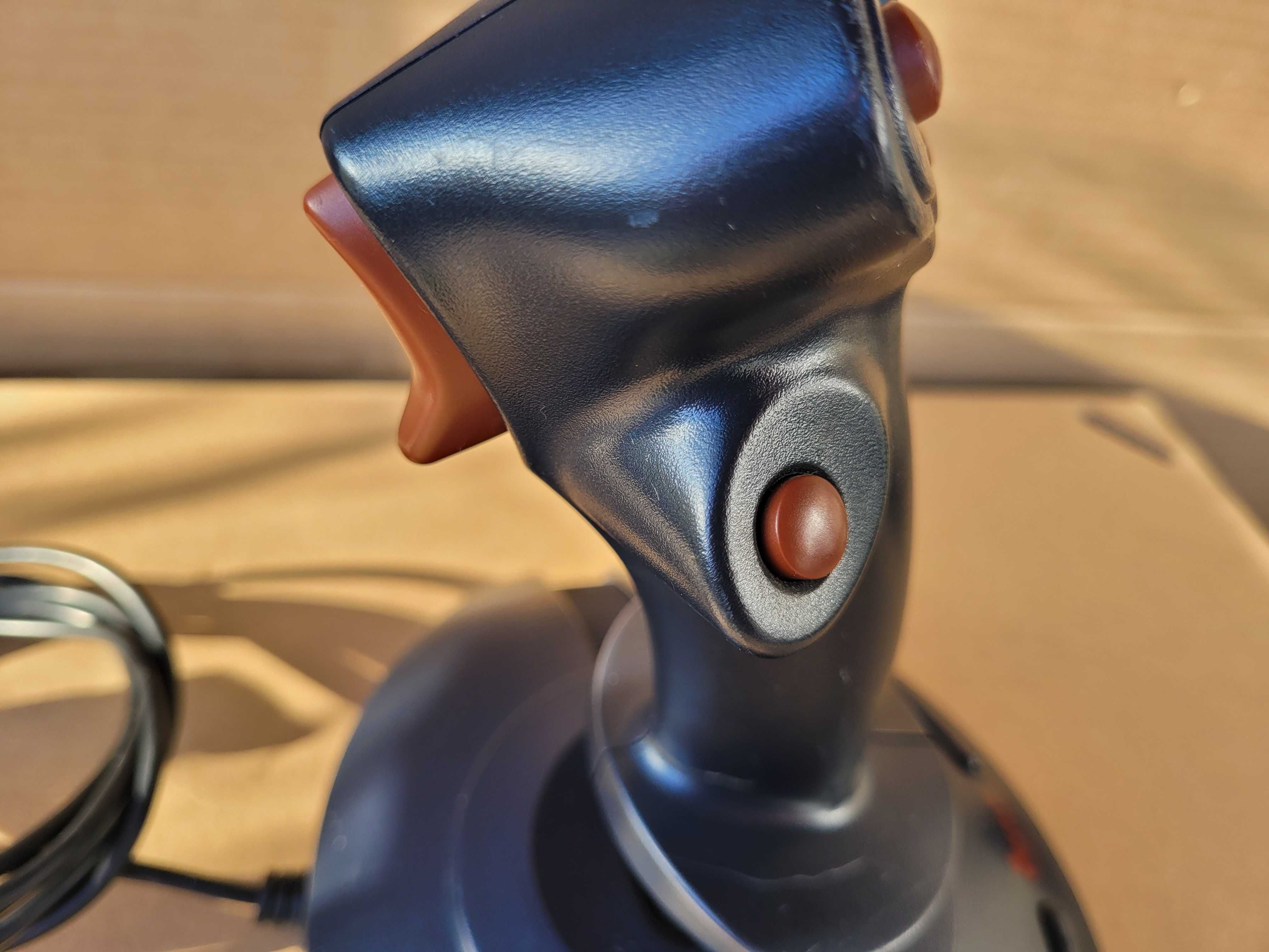 Joystick Genius Flight2000 F-23 plus karta dźwiękowa