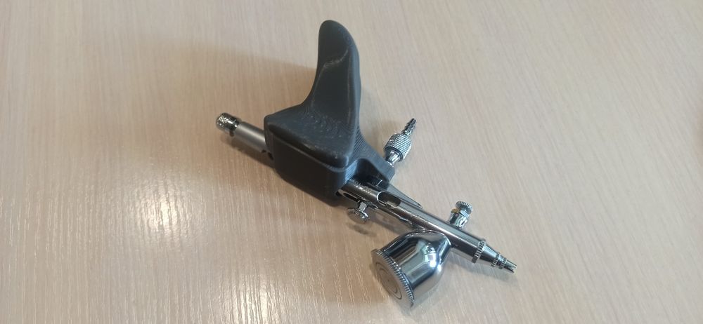 Ручка під аерограф (під ліву та праву руку)