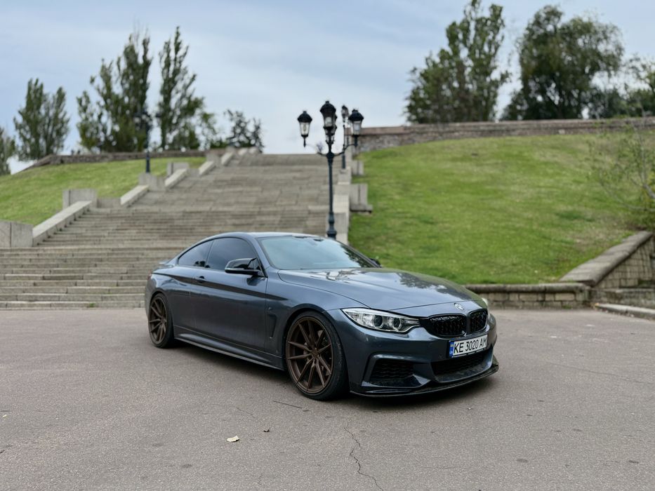 F32 435i.