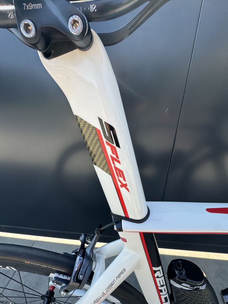 Merida Reacto 907E shimano ultegra di2, jak scultura