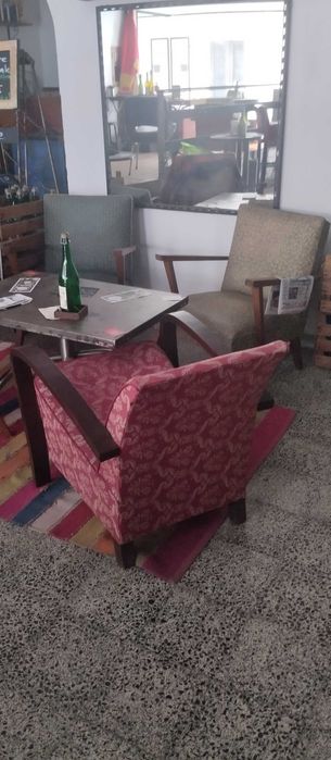 Cadeirãos Antigos...E muito mais !