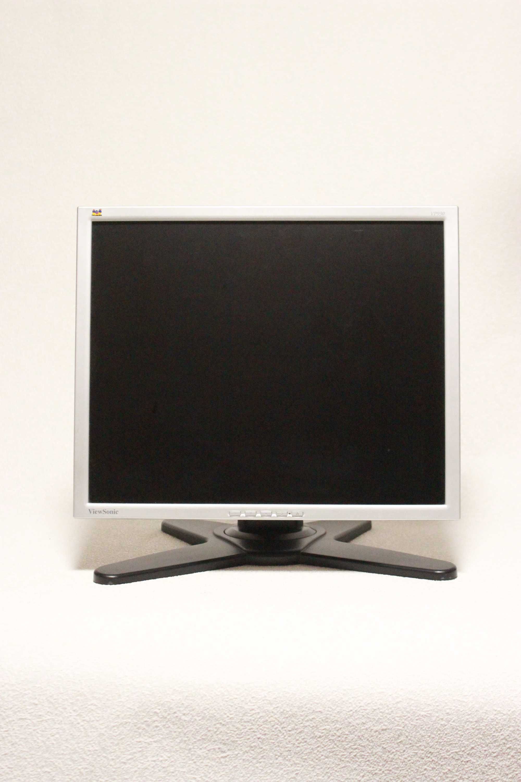 Монітор 19" ViewSonic VP930 на запчастини чи відновлення