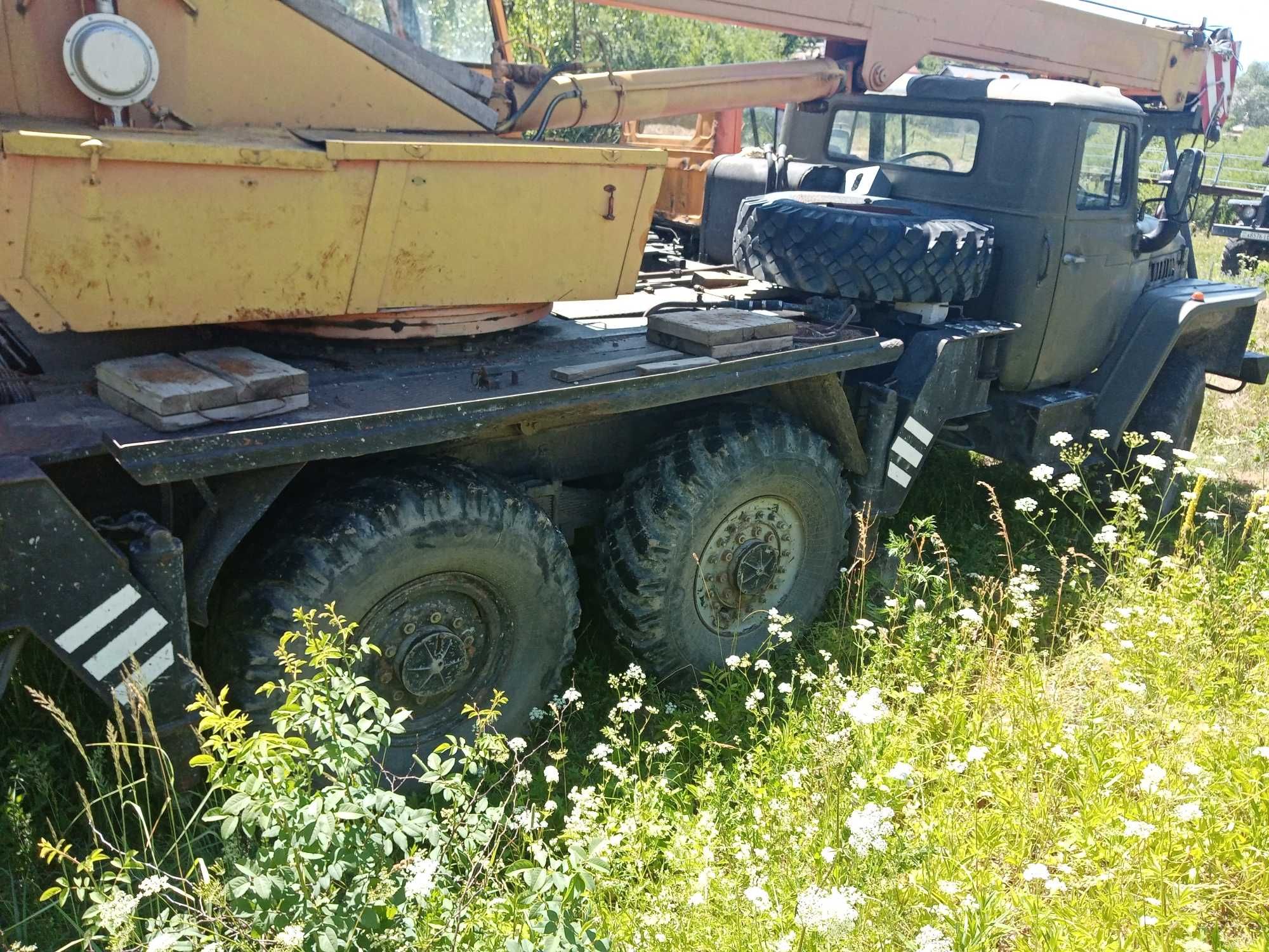 Урал-4320 вантажний