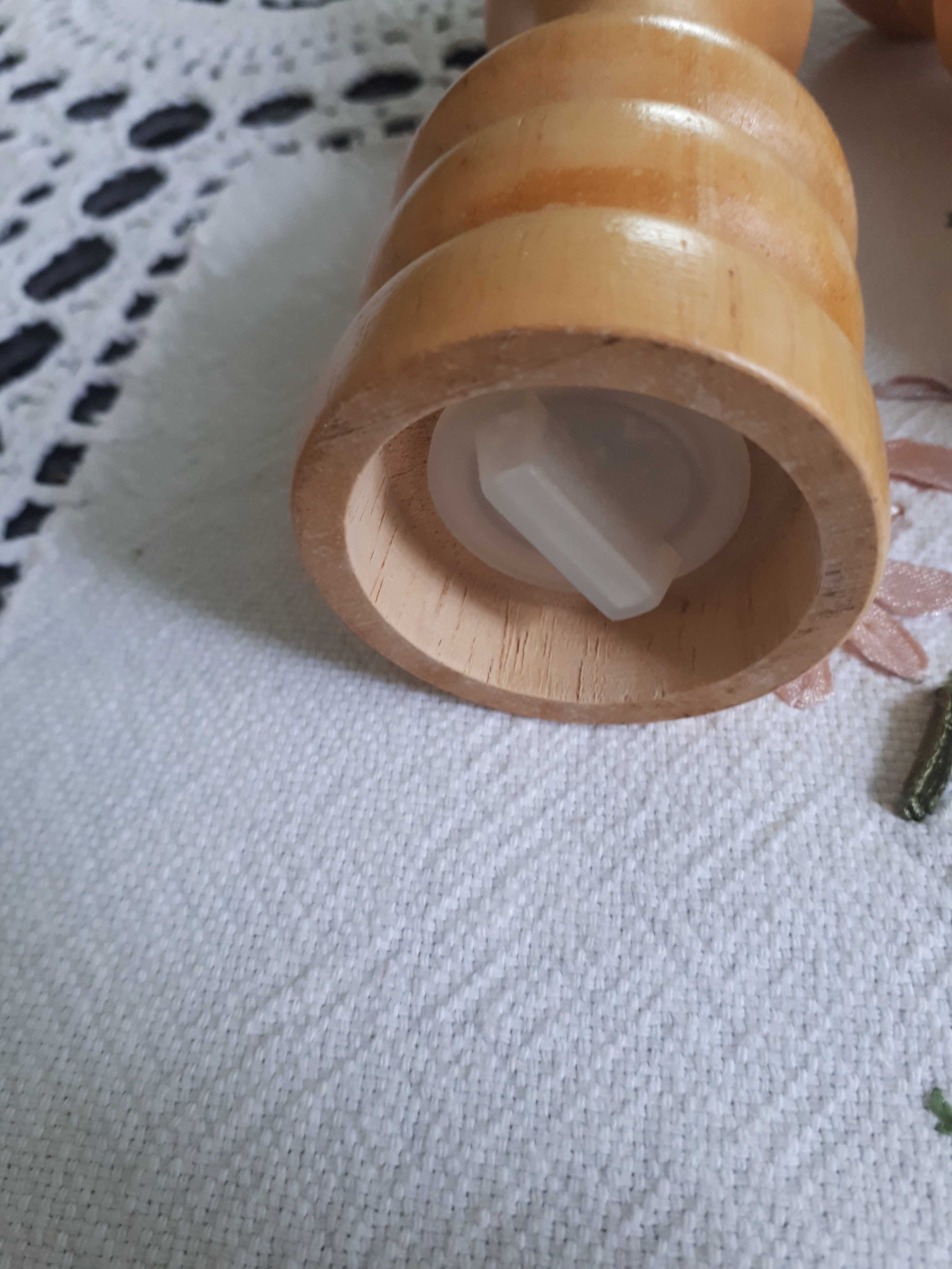 Набор для специй деревянный соль/перец