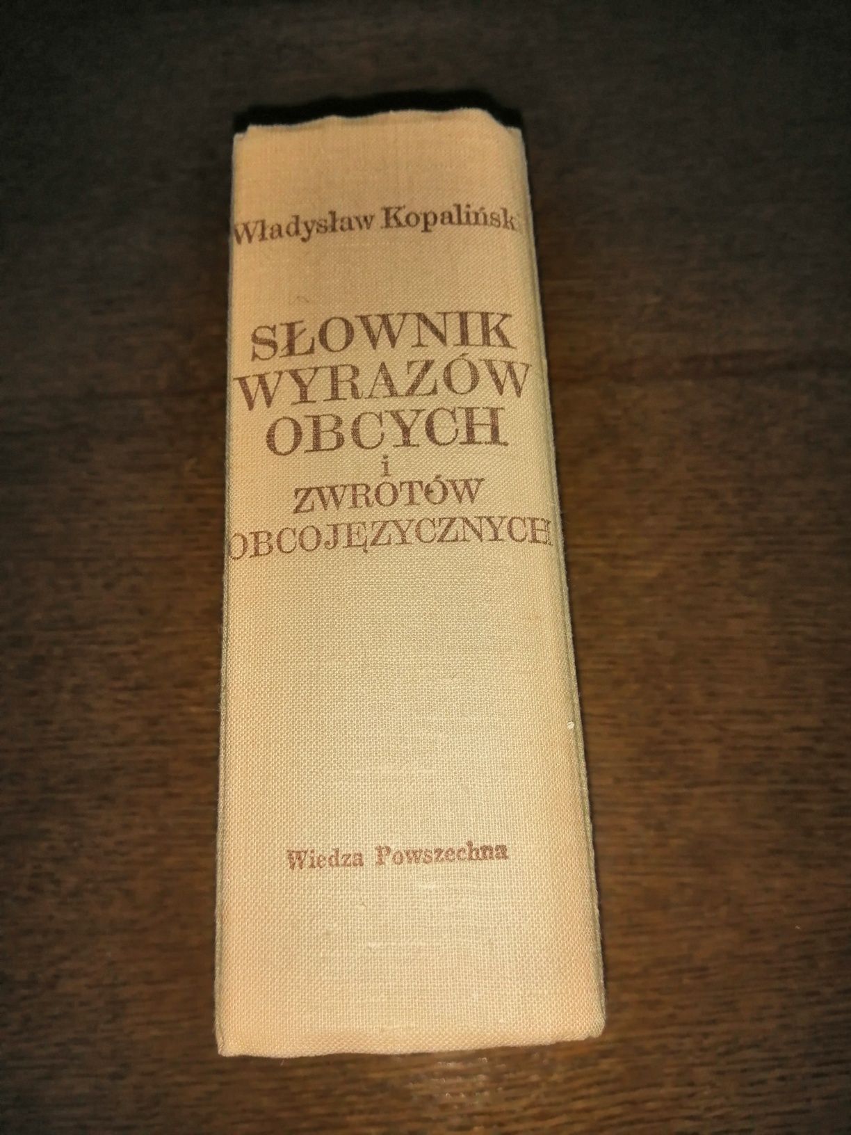 Słownik wyrazów obcych i zwrotów obcojęzycznych