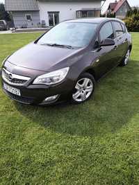 Opel Astra J Edition 1.4 T