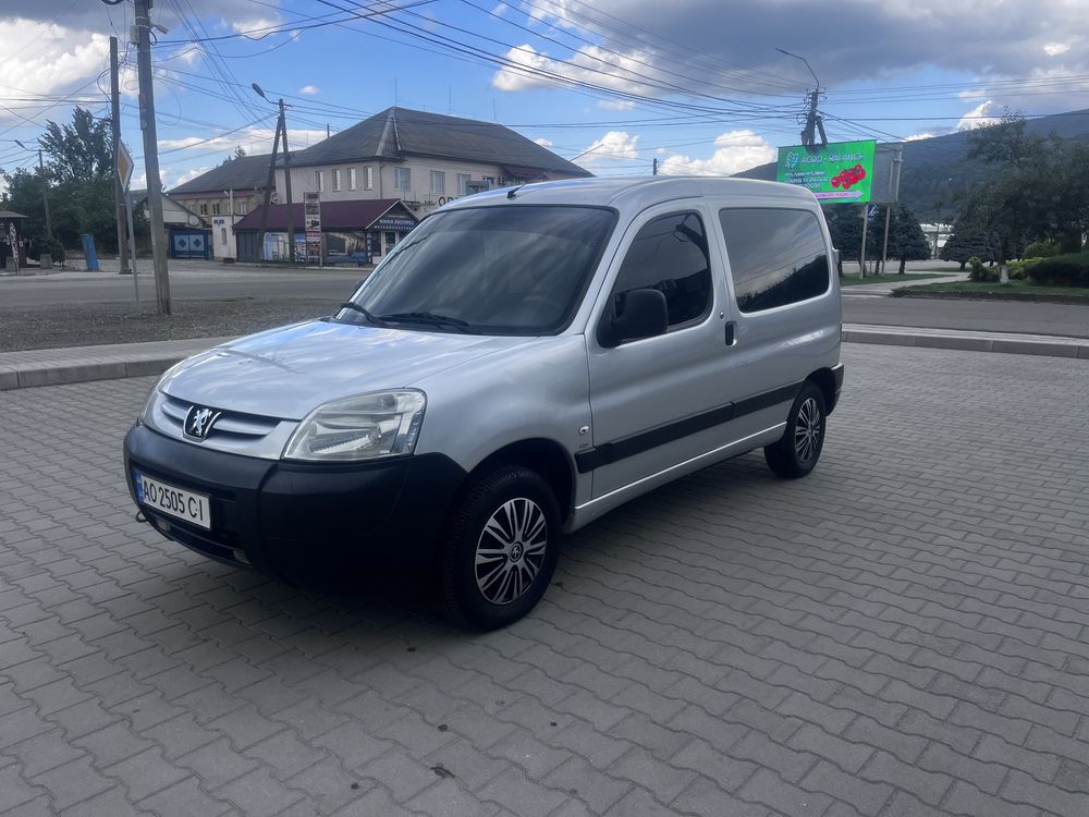 Продам Пежо Партнер 1.6 дізель