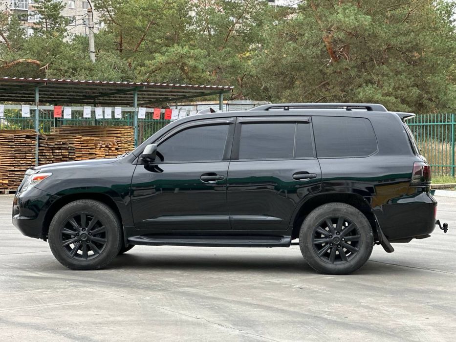Продам лексус LX 570 срочно