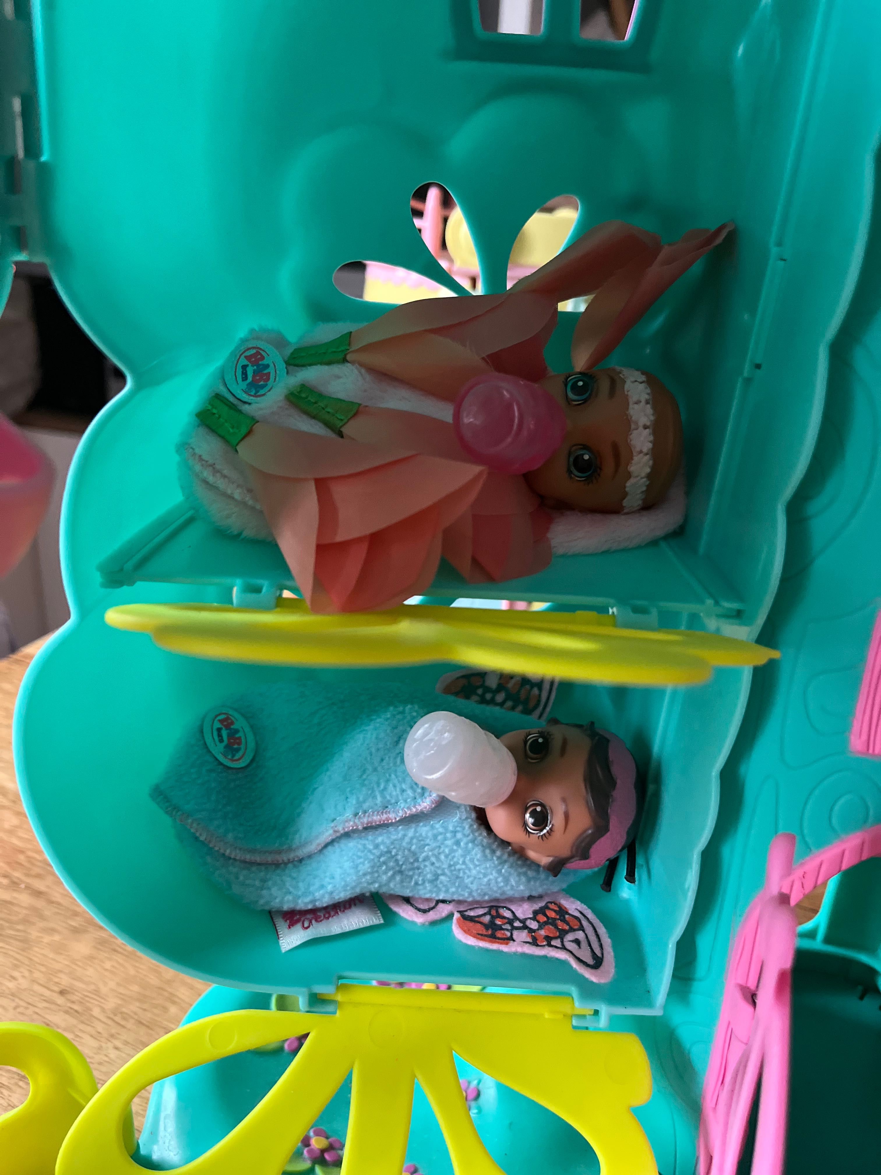 Domek dla lalek Baby born surprise mini 2 laleczki, basen z prysznicem