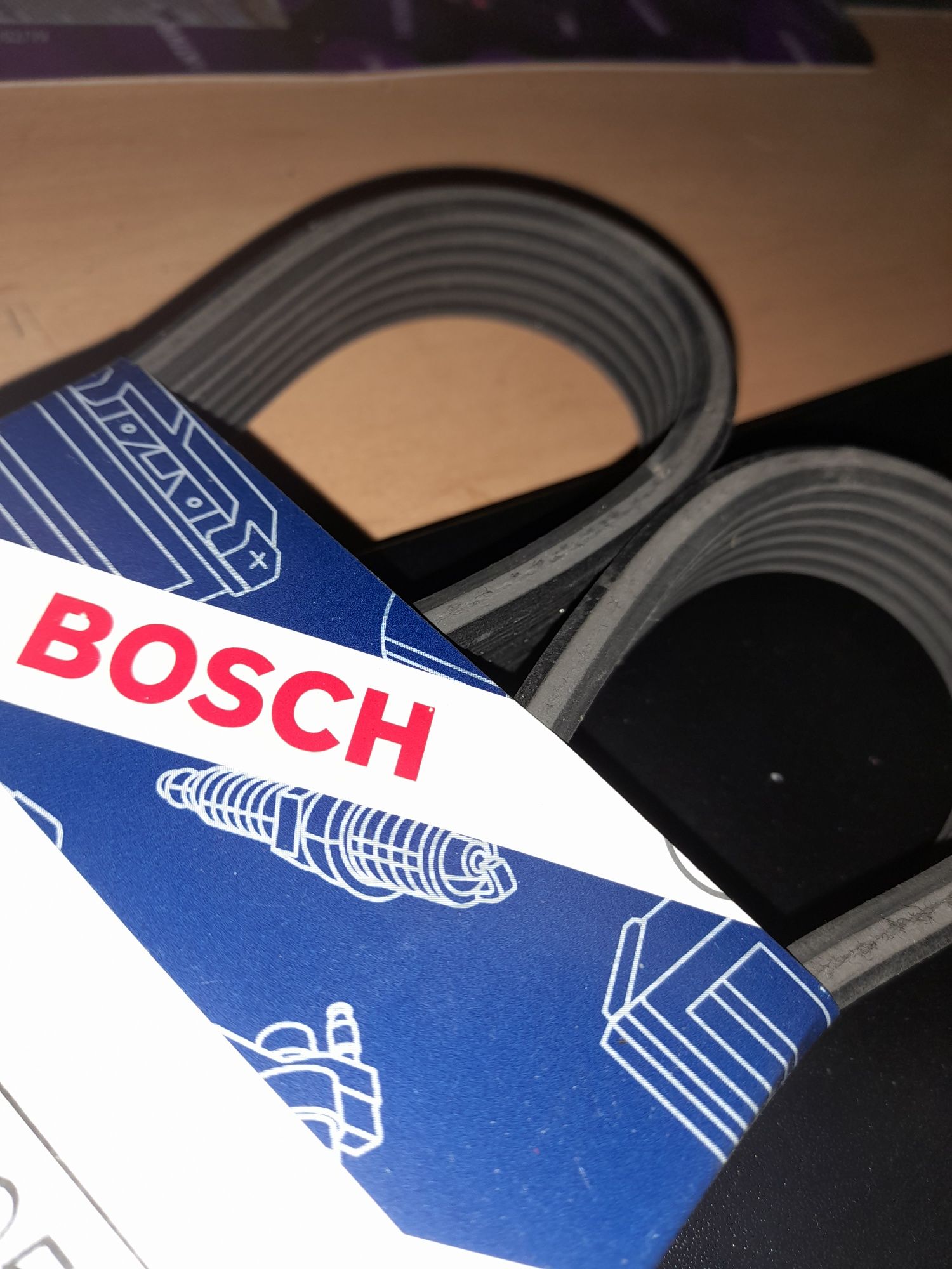 Bosch pasek wielorowkowy 6 DPK 1195 NOWY