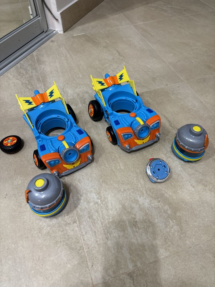 Super Zings super things pojazd Kazoom Racer Kid Kazoom