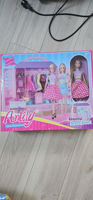 Lalka z akcesoriami Anlily
