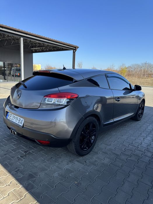 Рено Меган 3.Дизель.Автомат.