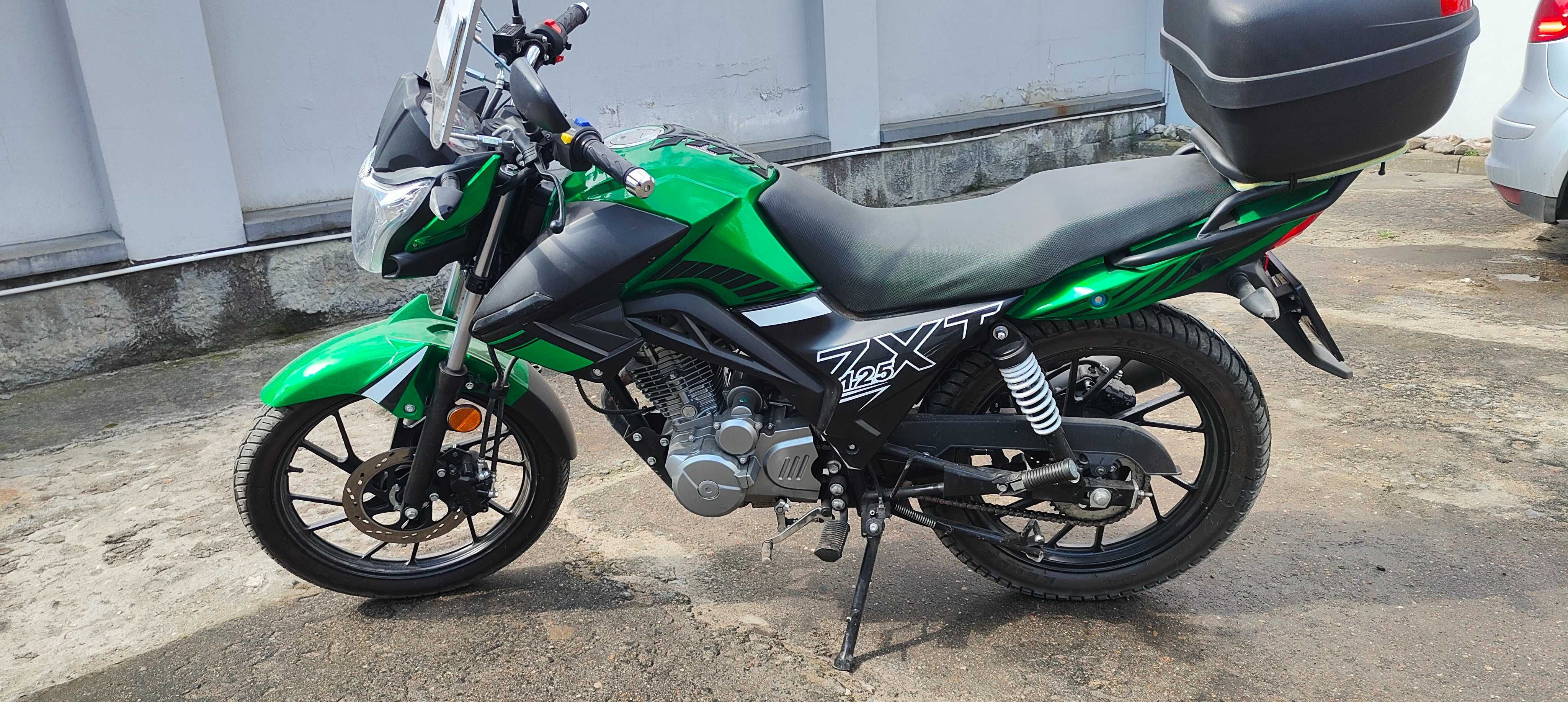 Motocykl Romet ZXT 125 , rok 2022