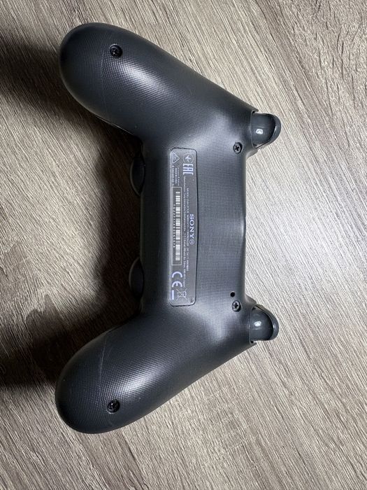 Геймпад Dual Shock 4