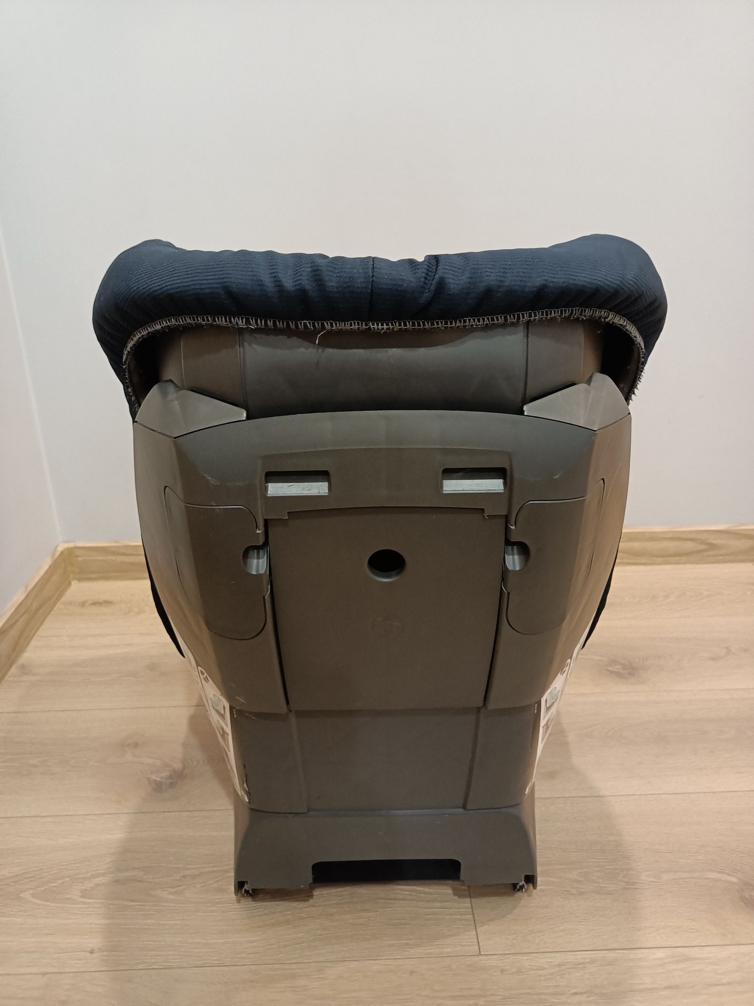 Fotelik samochodowy Romer z ISOFIX 9-18kg