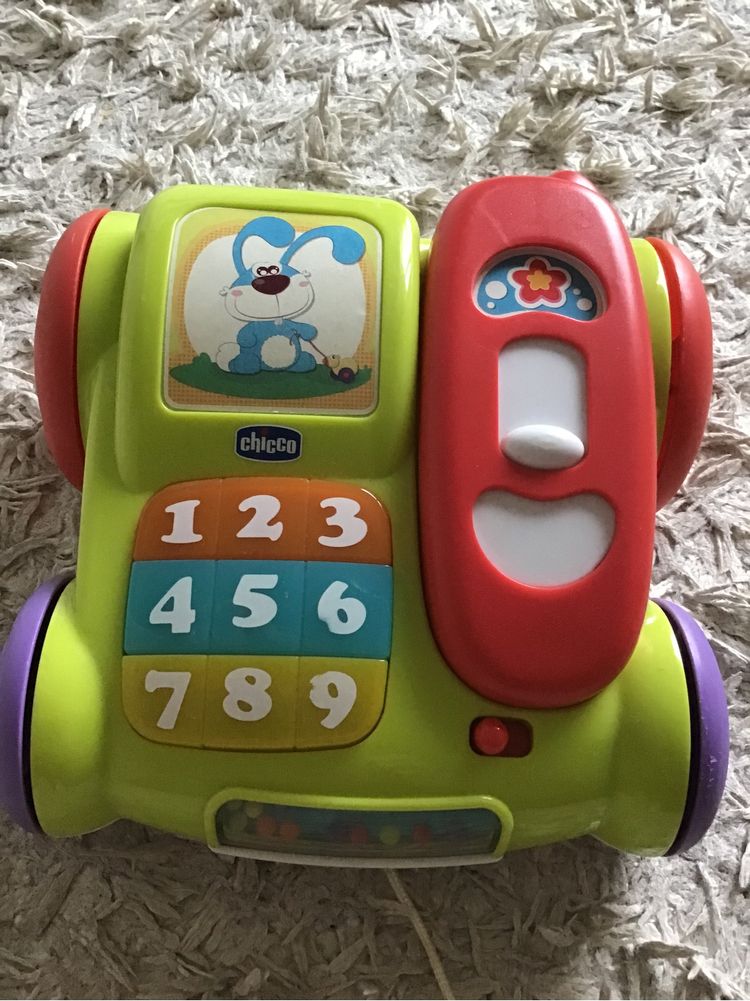 Telefone musical Chicco