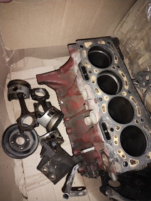 Двигун тайота корола 86 року 1.6