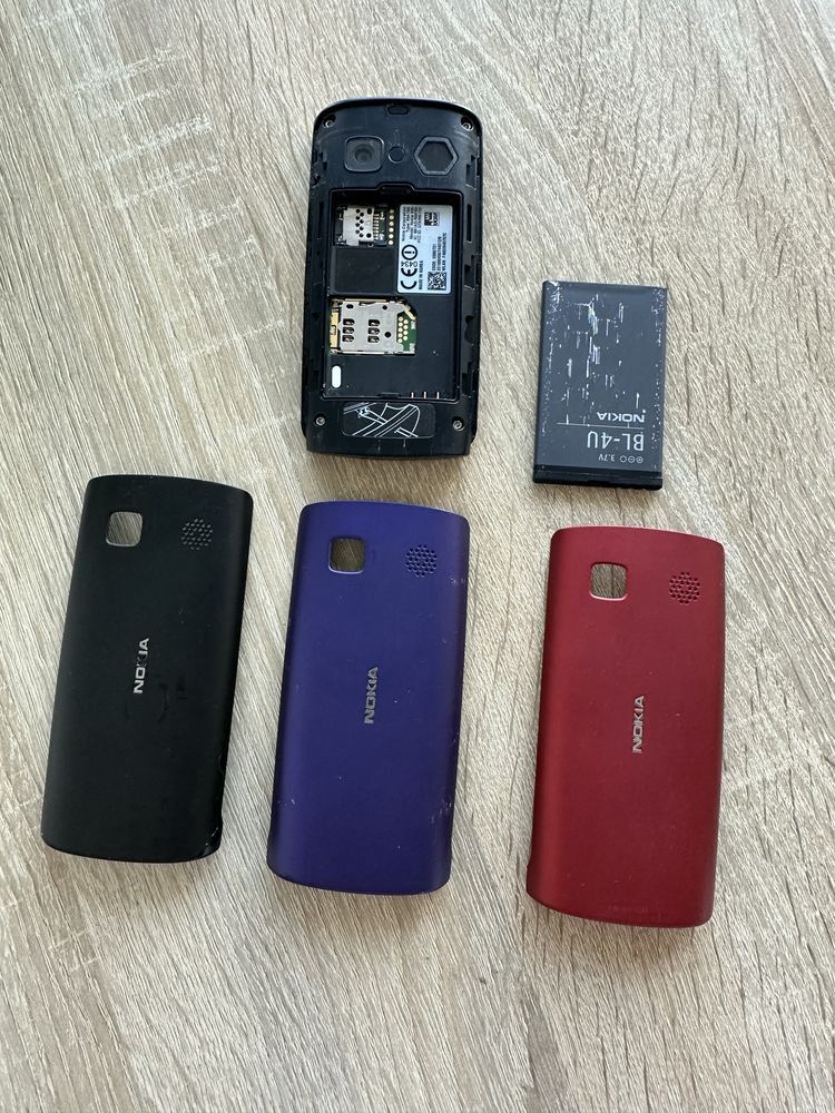Мобільний телефон Nokia 500 black/purple/red. Робочий смарфон