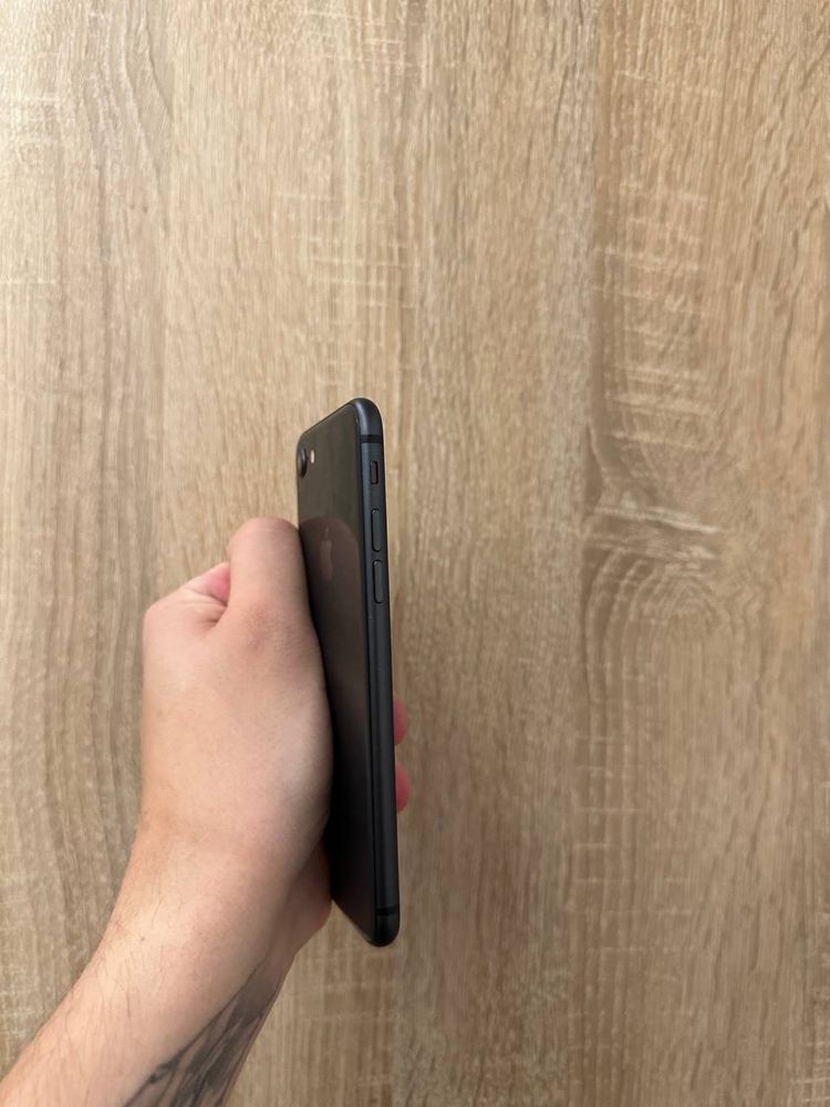 iPhone 8, 64 GB, Neverlock, 100% АКБ