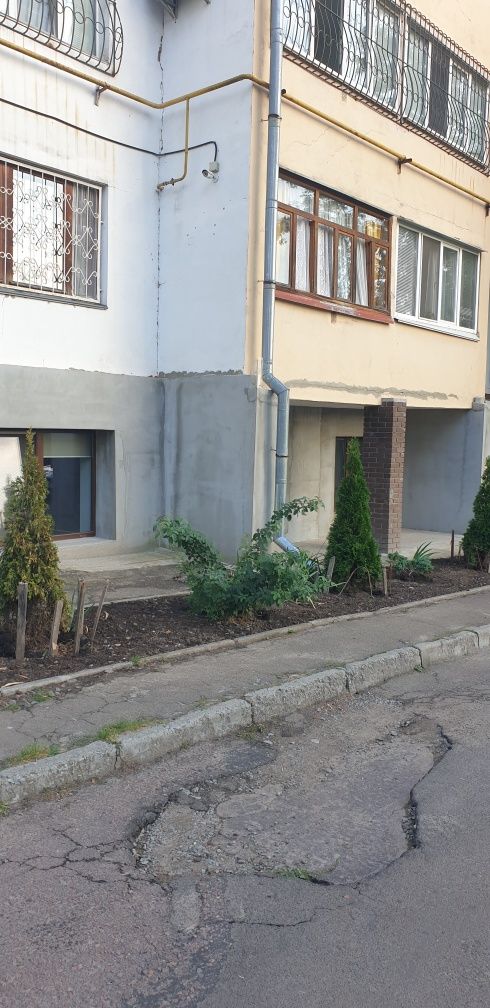 Продаж, комерційне приміщення 80 м2, в. Кибальчича