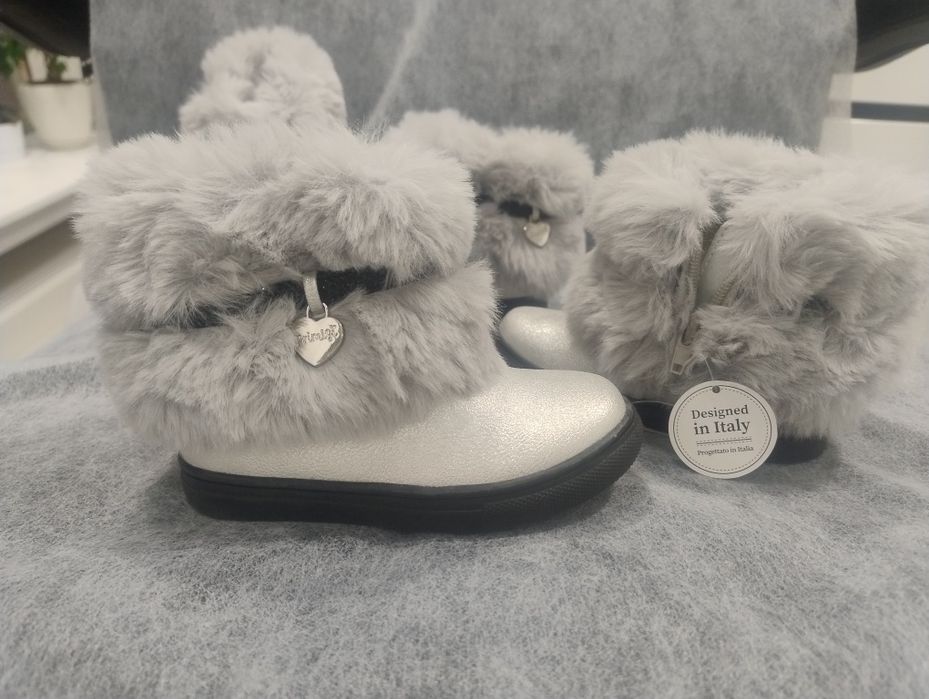 Zimowe obuwie dla dziewczynki