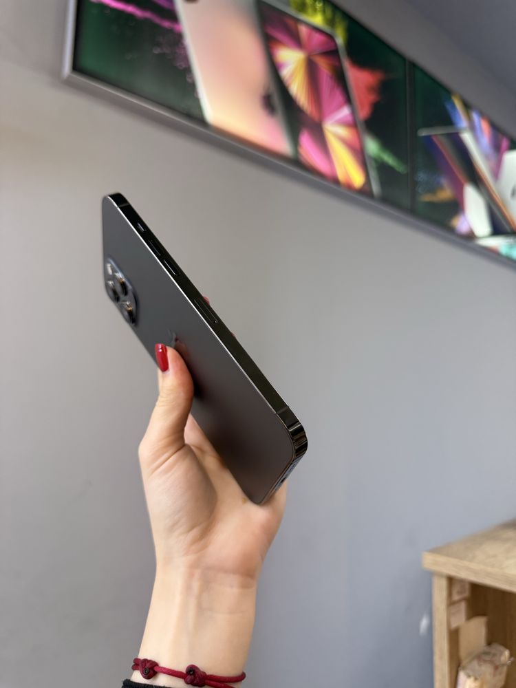 IPHONE 12Pro Max 256 Graphite Neverlock Костюшка,5 igrand