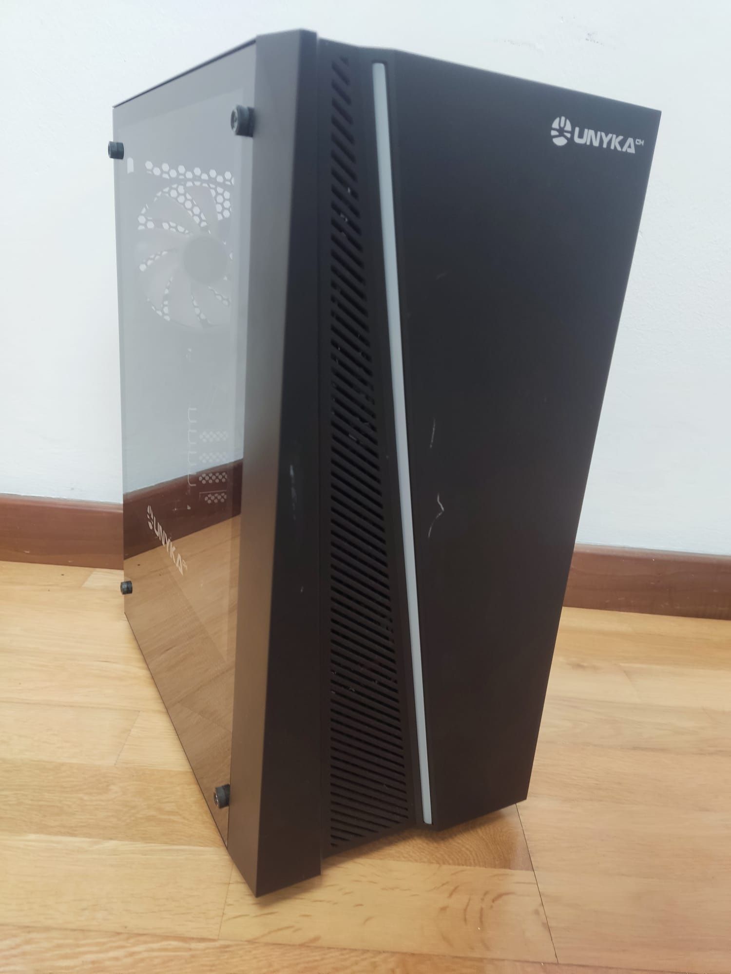PC Gamer i7-4790 GTX 1070 (8GB) 16 RAM 480 SSD