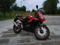 Honda CBR 125R JC39