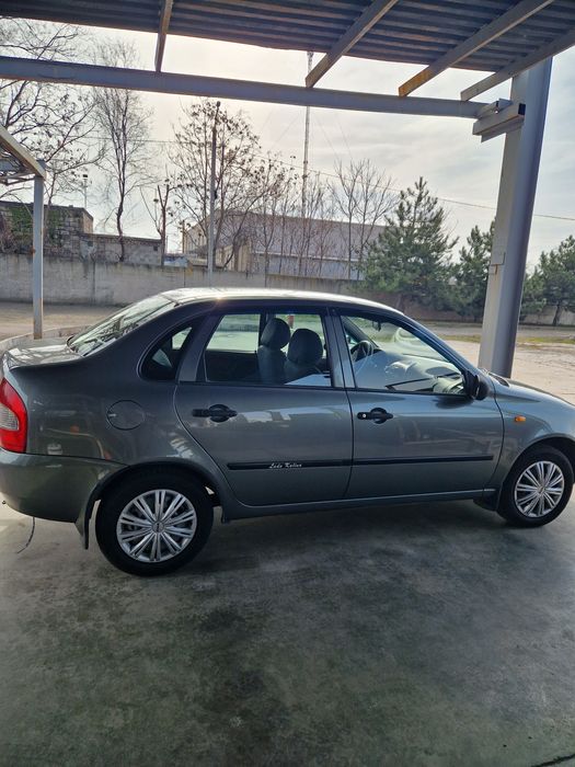Автомобиль ВАЗ 1118