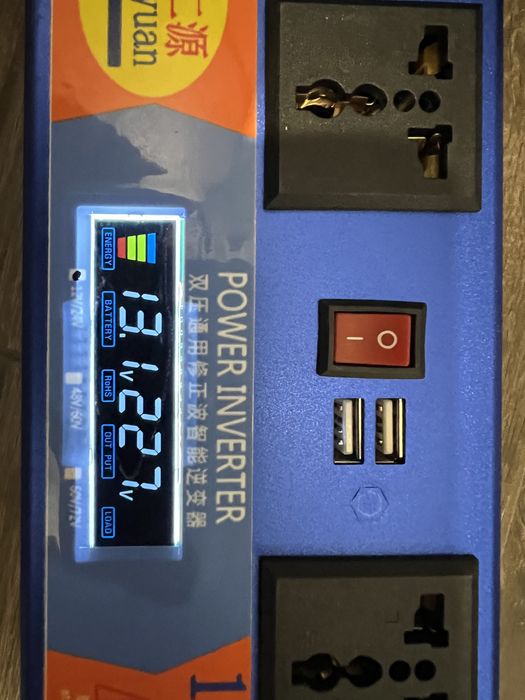 Інвертор 12V-220V/ 1000W номінал/ LCD дисплей/ перетворювач напруги