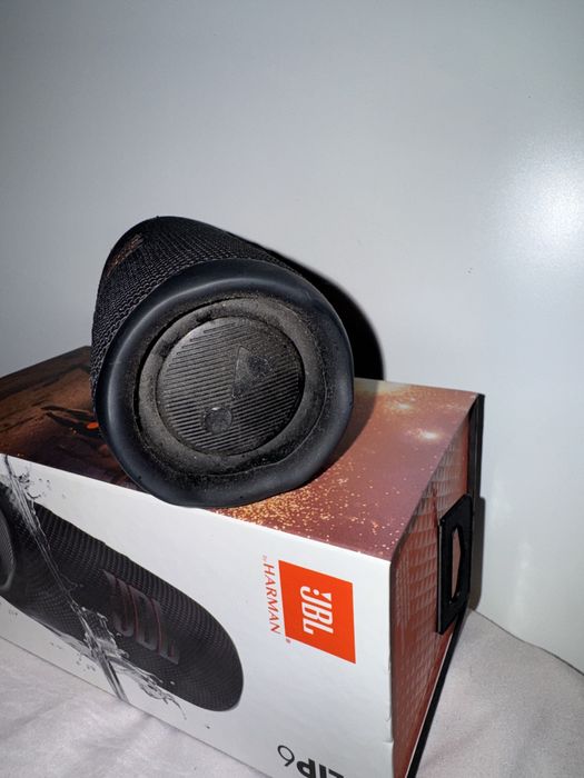 Coluna JBL Flip 6 – Como Nova + Caixa Original carregador original