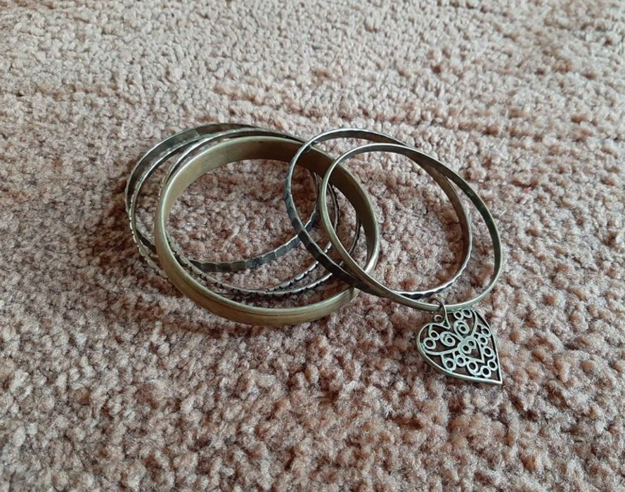 Pulseiras como Novas