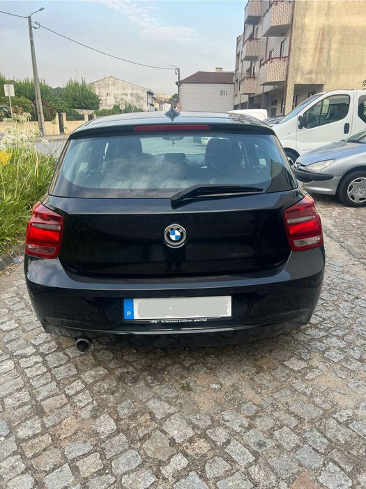 BMW Série 1 120d 2013 - Diesel, bom estado, 5 portas