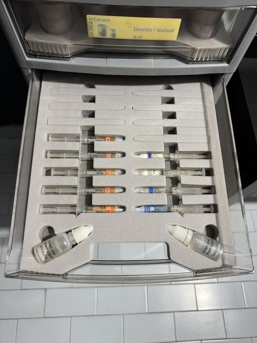 Forno cerâmica e insumos ivoclar