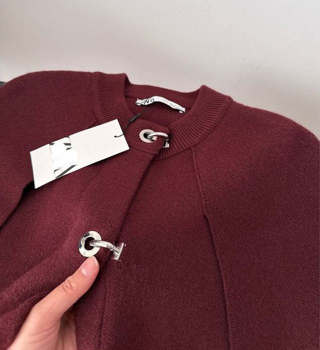 Трендовий кейп Zara