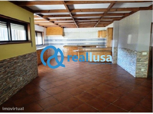 Moradia T5 Novais Vila Nova de Famalicão Retoma de banco