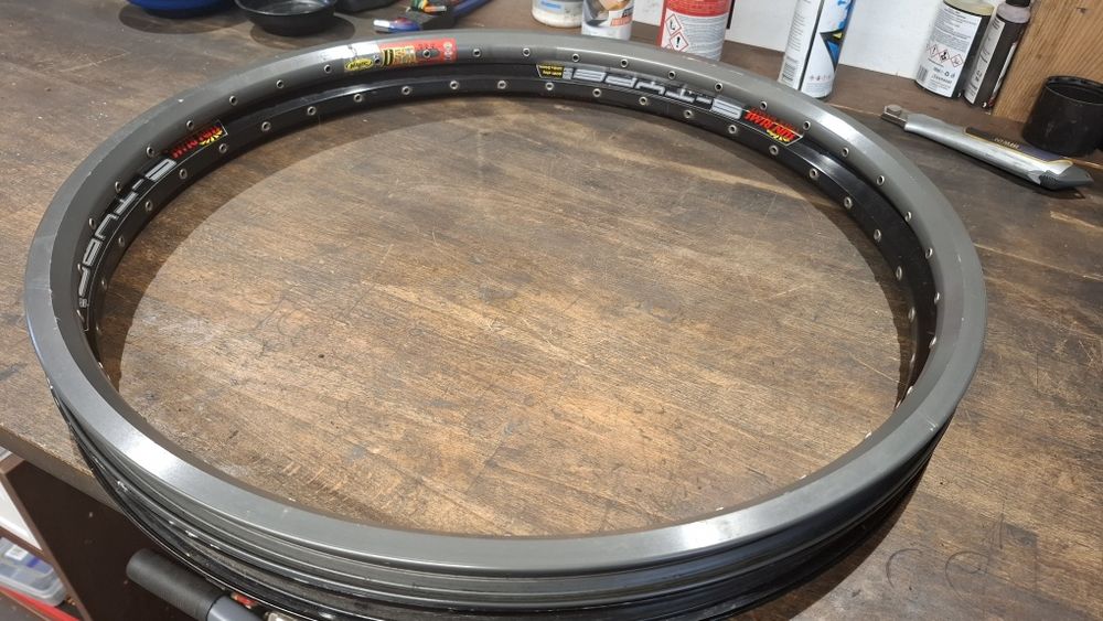 Mavic D521 CD SUP Obręcz 26" Szara Retro MTB DH Dirt 36H