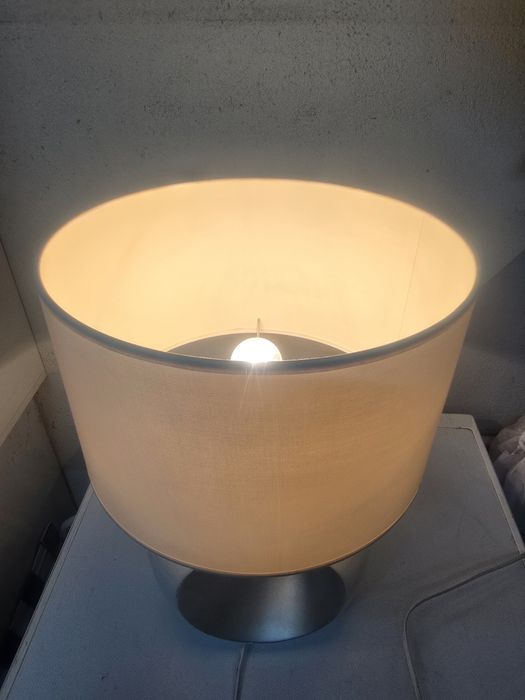 Candeeiro com lampada