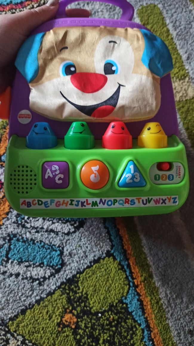 Розумний рюкзачок Fisher Price Умный музыкальный рюкзак Фишер прайс