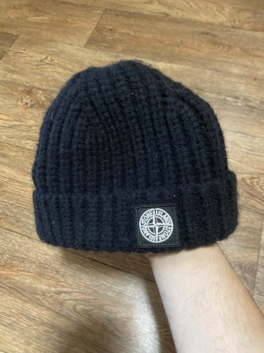 Вязаная шапка Stone Island