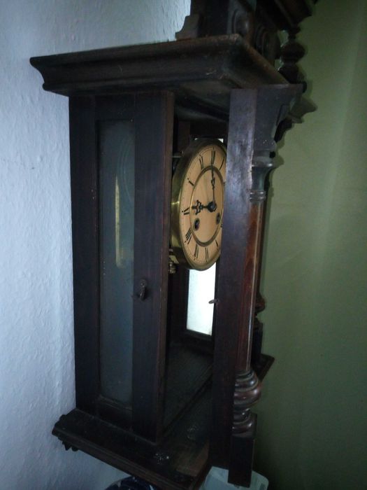 Zegar ścienny Junghans