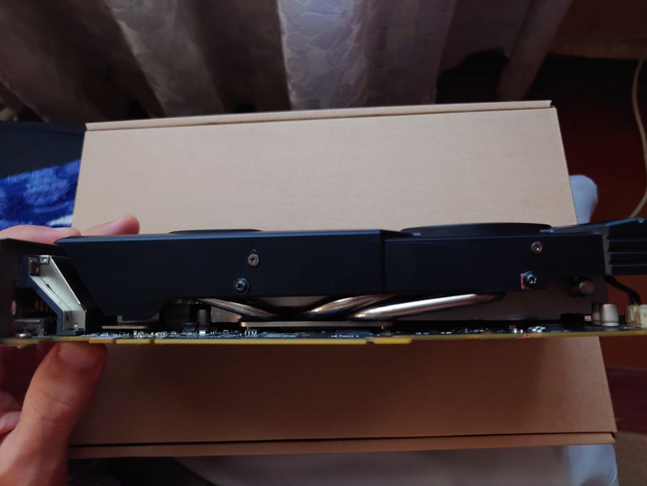 RX 580 8GB GDDR5 | Ігрова відеокарта для CS2, GTA V, Warzone, Fortnite