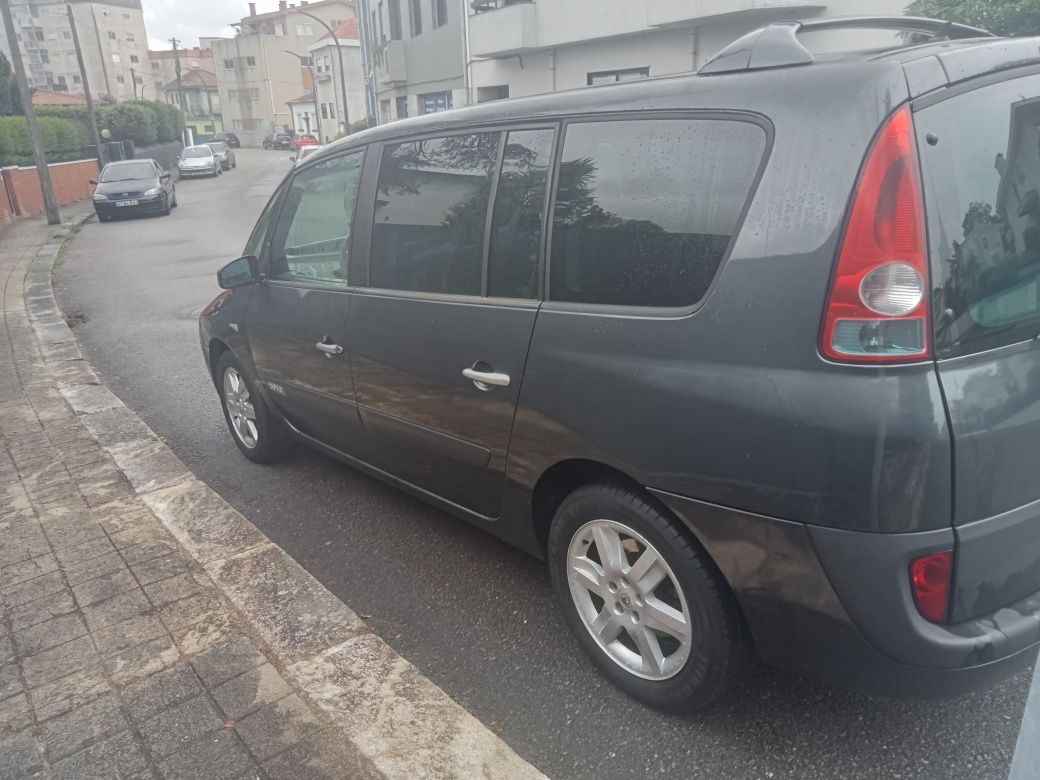 Renault espace 3.0 DCI 98 mil klmts vendo ou troco